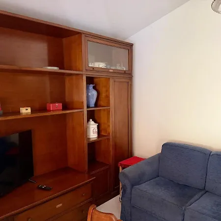 Host4u - Casa Con Giardino E Parcheggio Privato - Casa Carla *