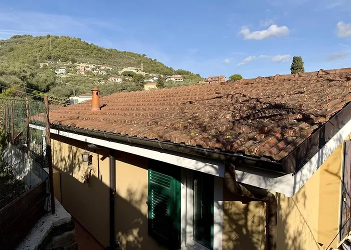 Lägenhet Host4u - Casa Con Giardino E Parcheggio Privato - Casa Carla